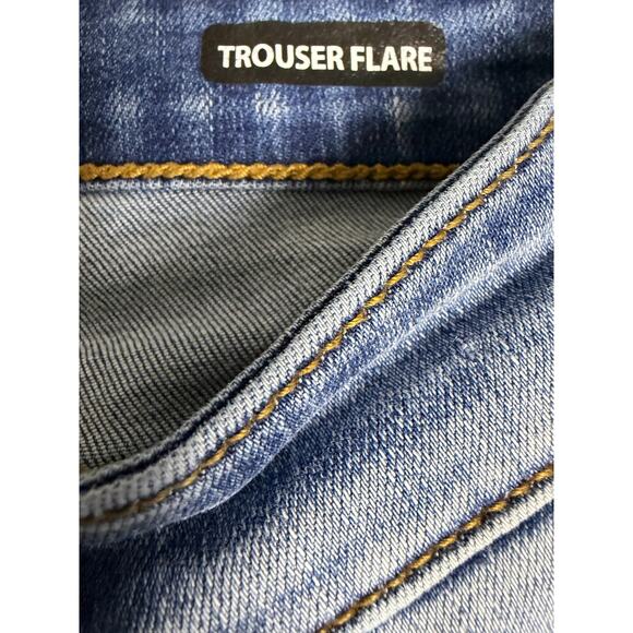 Judy Blue Mid-Rise Trouser Flare Jeans 5/27 - Picture 11 of 12